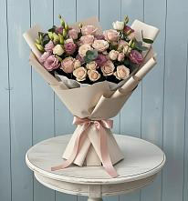 Букет цветов из:  Розы и Лизиантусы в Тяжинском
