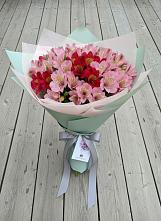 Букет цветов из:  Альстромерии в Тяжинском