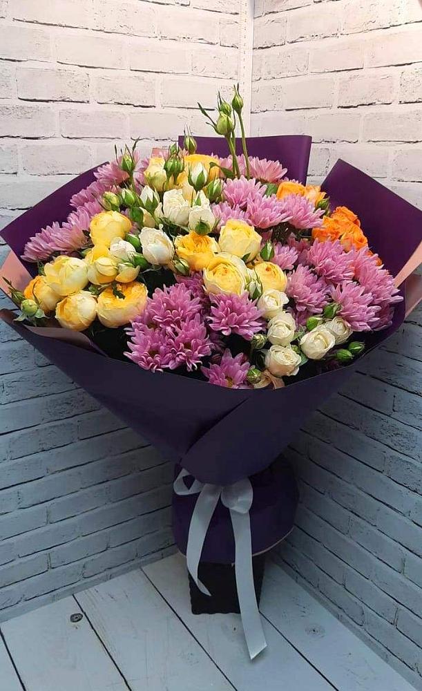 Букет цветов из: Хризантемы и Розы в Тяжинском