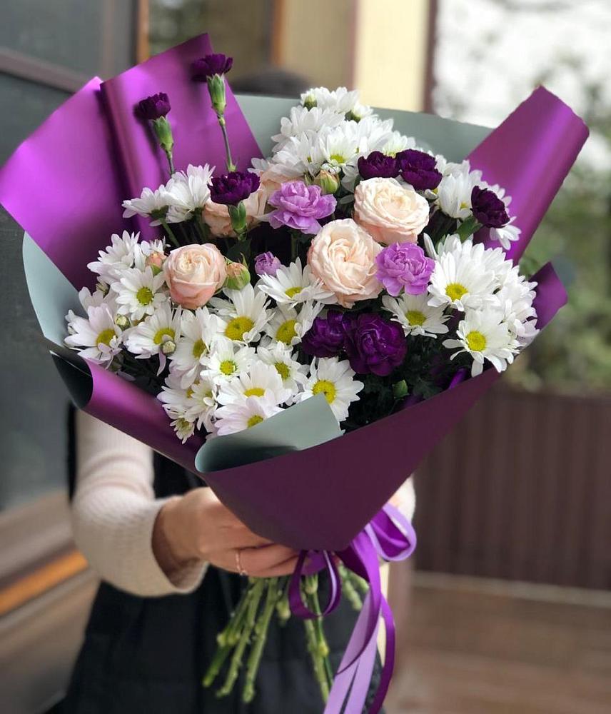 Букет цветов из: Хризантемы, Гвоздики и Розы в Тяжинском