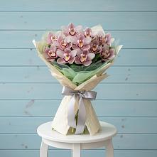 Букет цветов из:  Орхидеи и Розы в Тяжинском