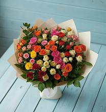 Букет Микс из разноцветных кустовых роз в Тяжинском