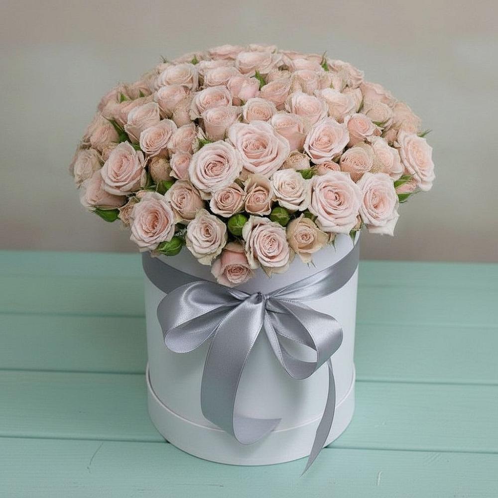 Цветочная композиция из Розы в шляпной коробке в Тяжинском